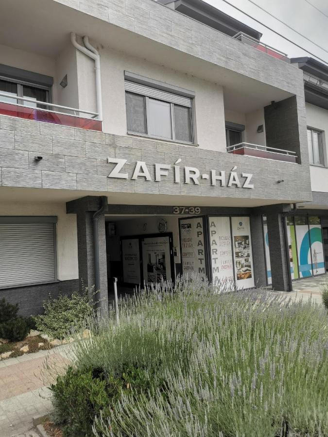 Szabo Apartman Sarvar Luaran gambar
